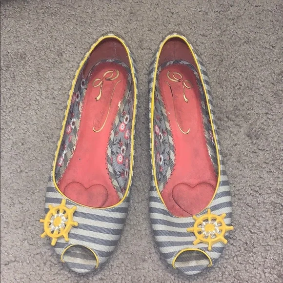 Poetic License ModCloth Anchors Aweigh 8.5 Wedges - Picture 1 of 6